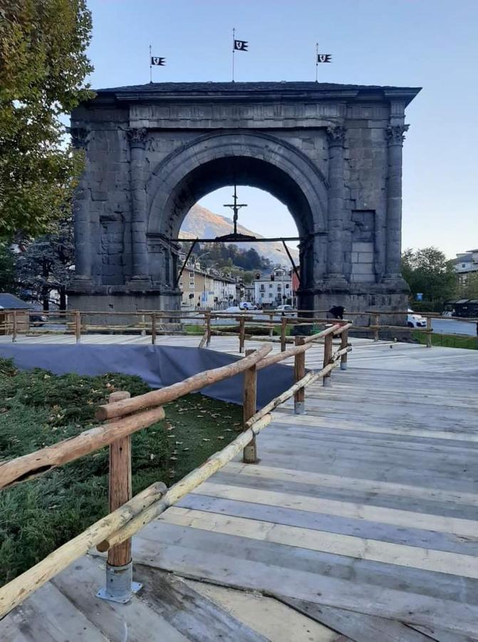 Appartamento" Le Bourg 61" Vda Cir 0208 Aosta Ngoại thất bức ảnh