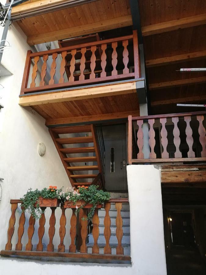 Appartamento" Le Bourg 61" Vda Cir 0208 Aosta Ngoại thất bức ảnh